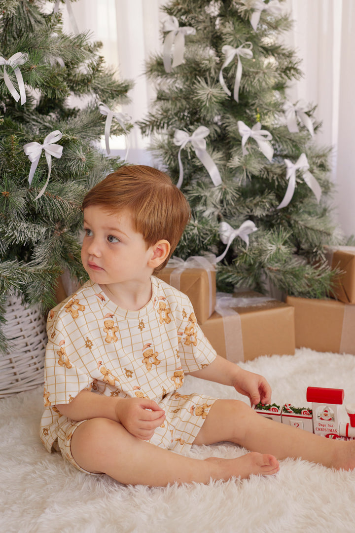 Tshirt - Jolly Little Gingerbread