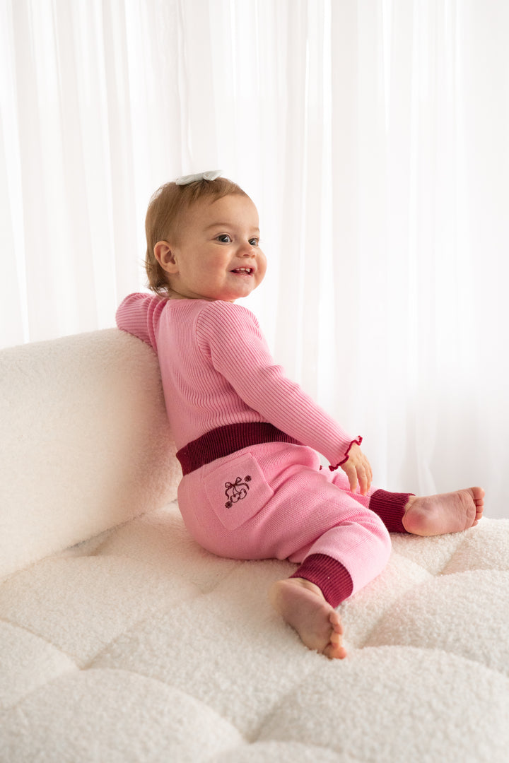 Knitted Pants - Cherries