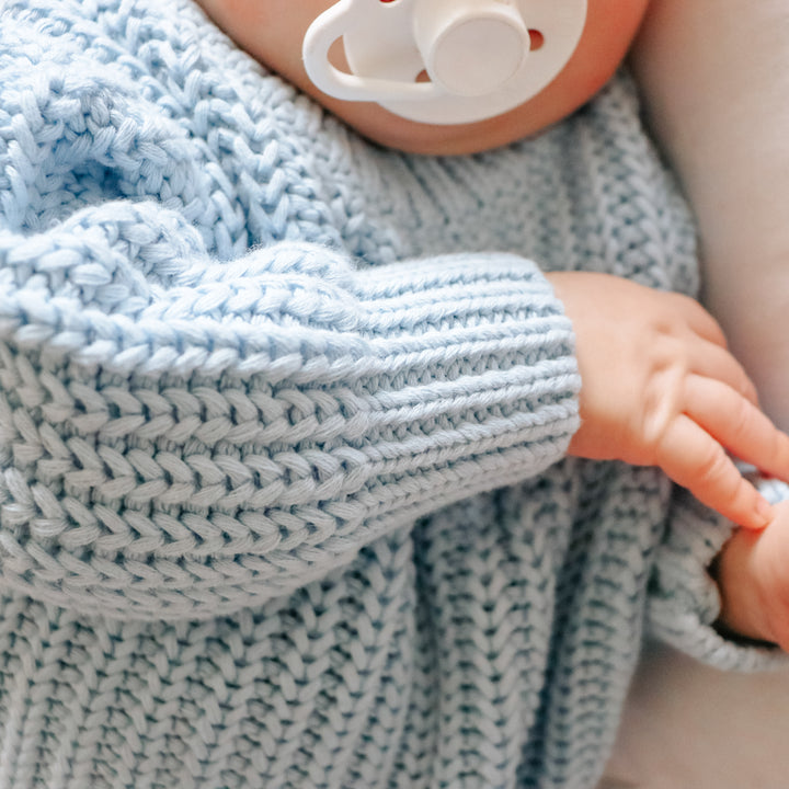 Super Chunky Knit - Sky Blue