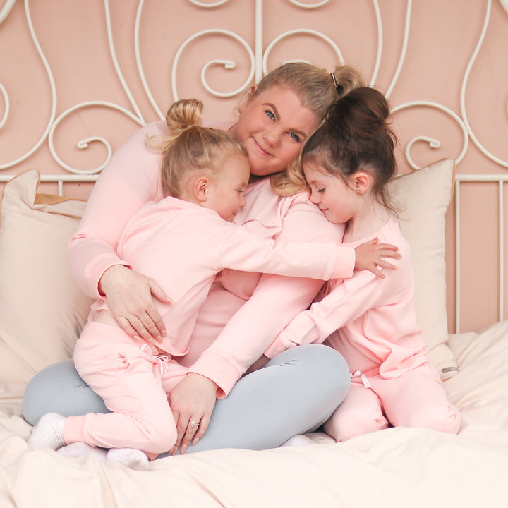 Mummy Squad Sweater - Peachy