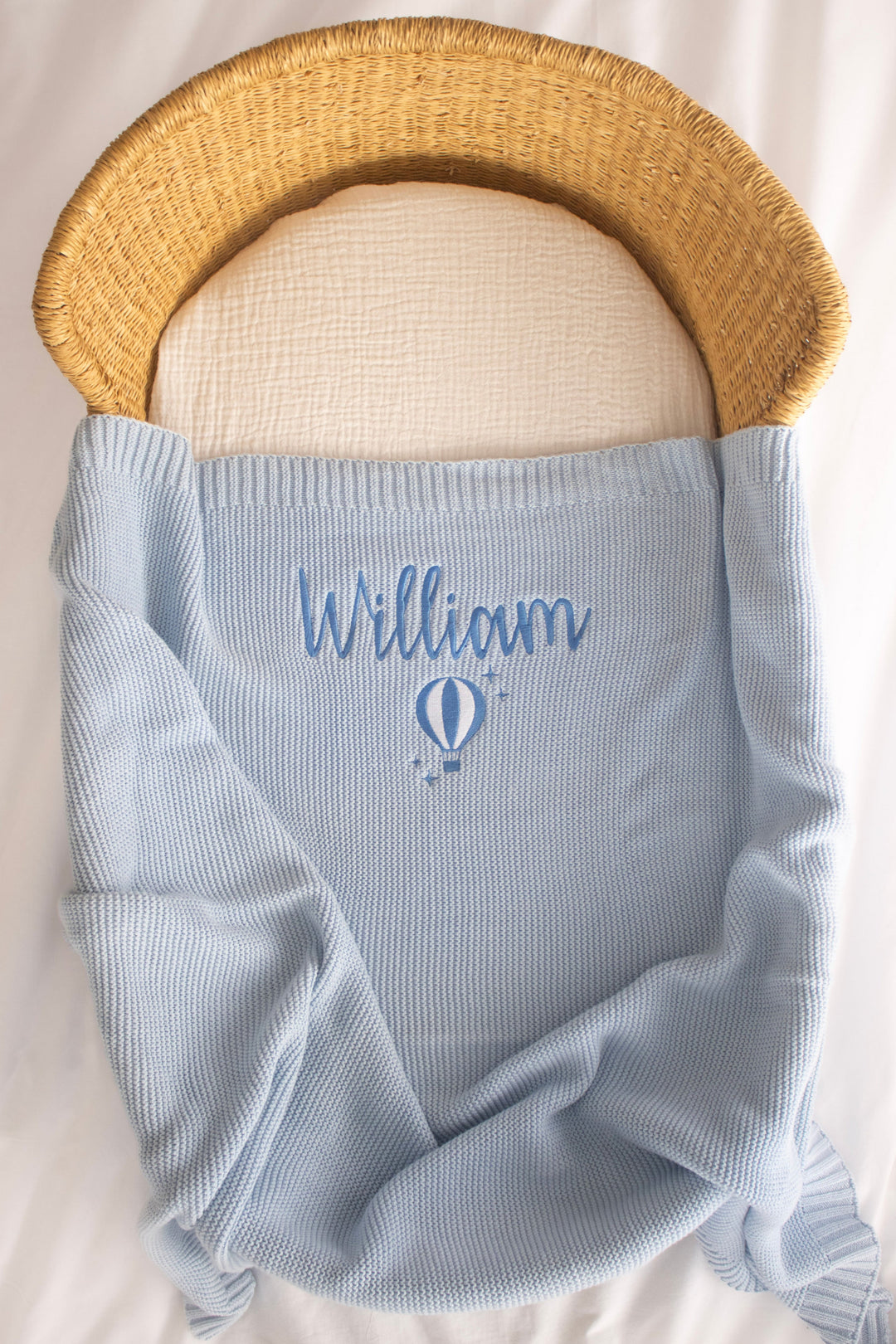 Classic Knitted Blanket - Blue