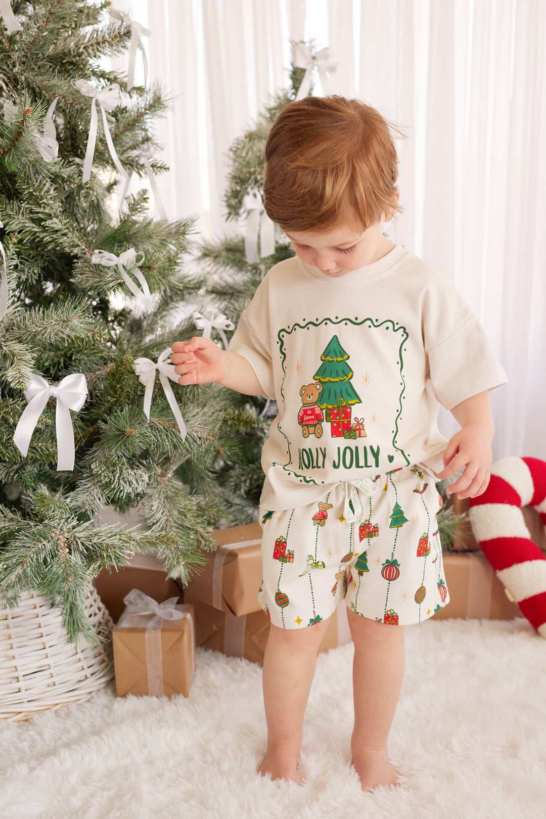 Tshirt - Holly Jolly Vintage Christmas