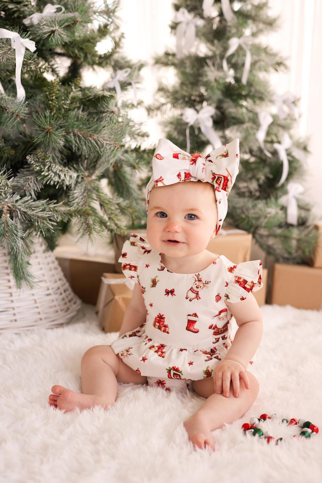 Short Sleeve Zipper Romper - Here Comes Santa Claus