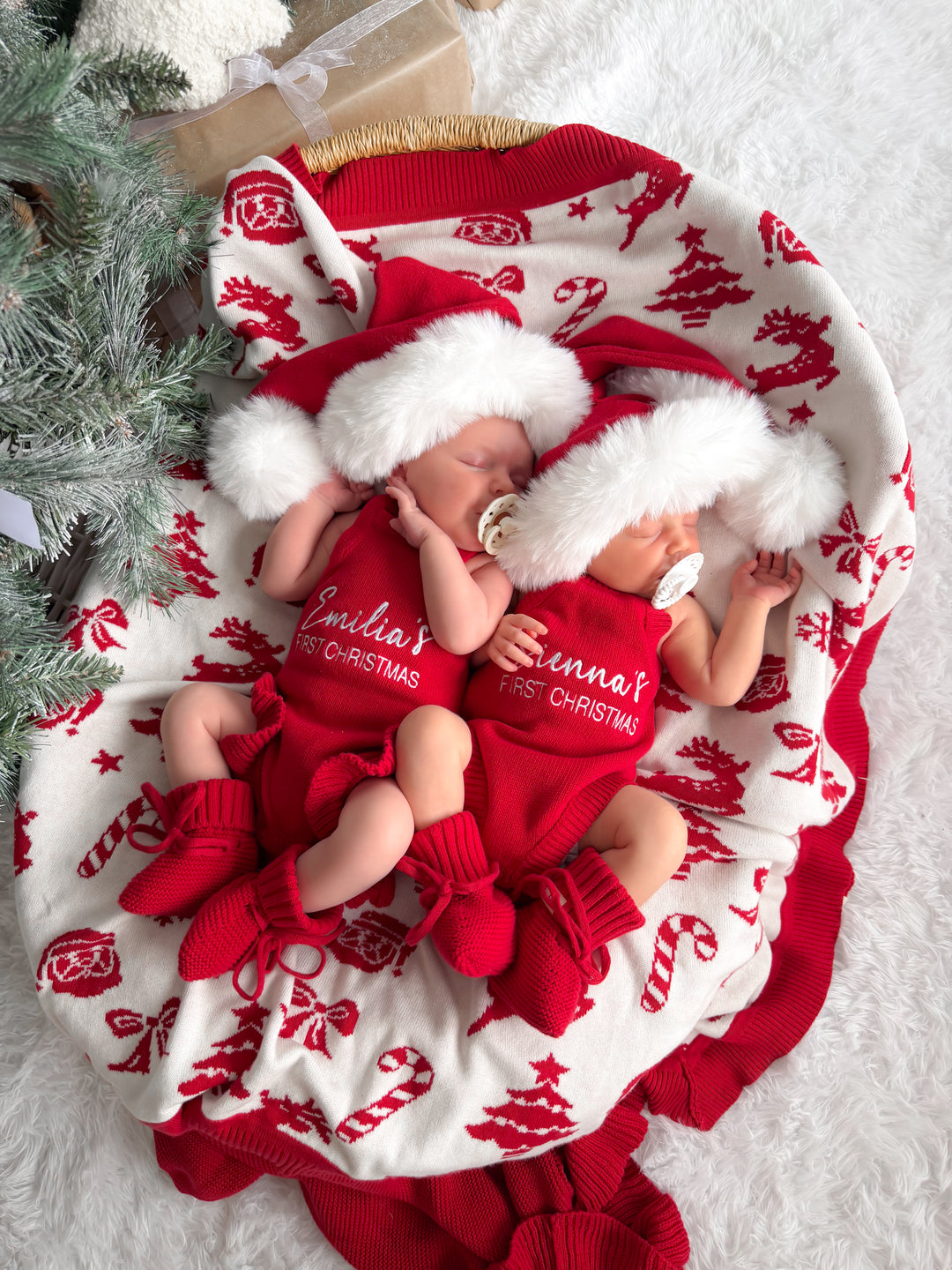 Knitted Blanket - Merry Little Christmas