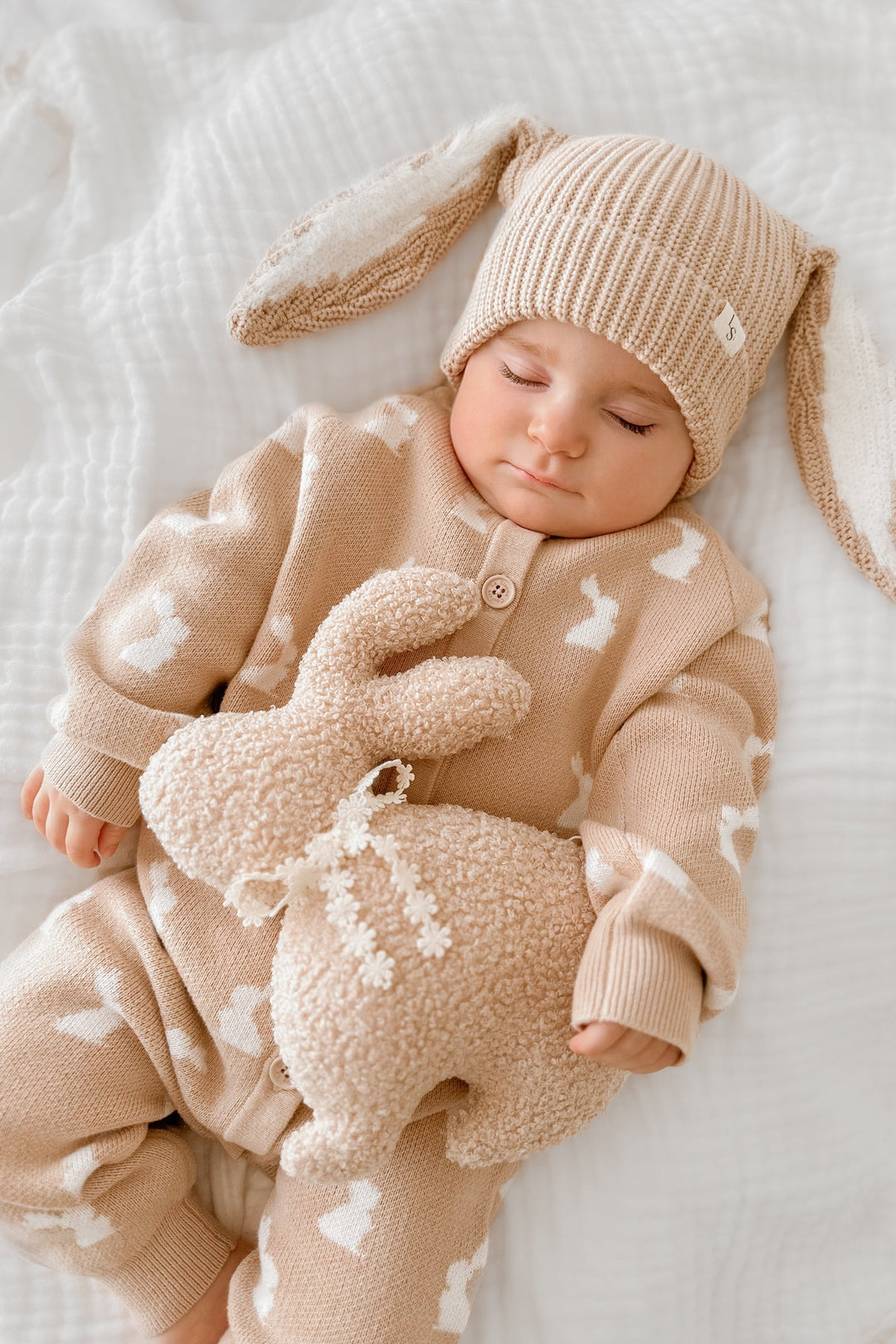 Knitted Louie Romper - Little Bunny Oat