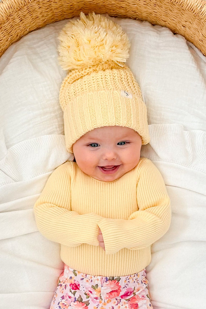 Super Chunky Knit Beanie - Mango