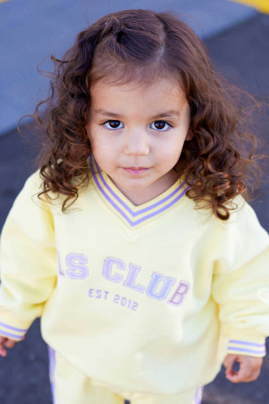 V Neck Logo Jumper - Yellow