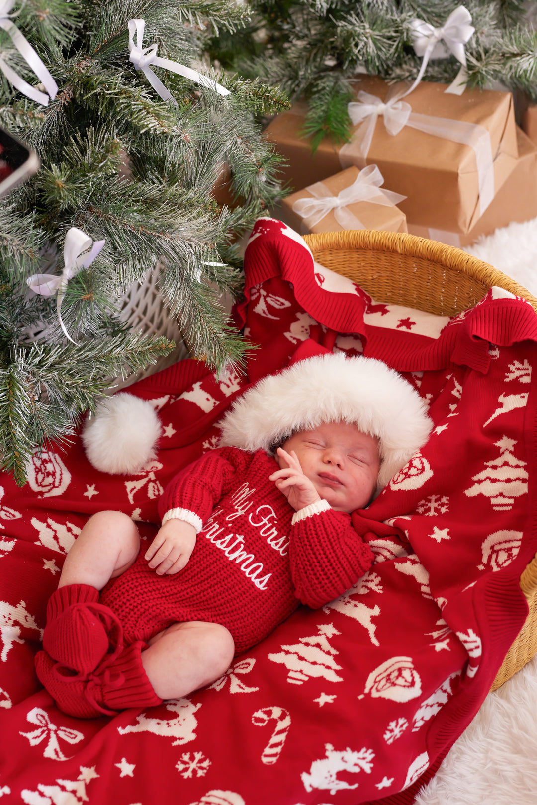 Knitted Blanket - Merry Little Christmas
