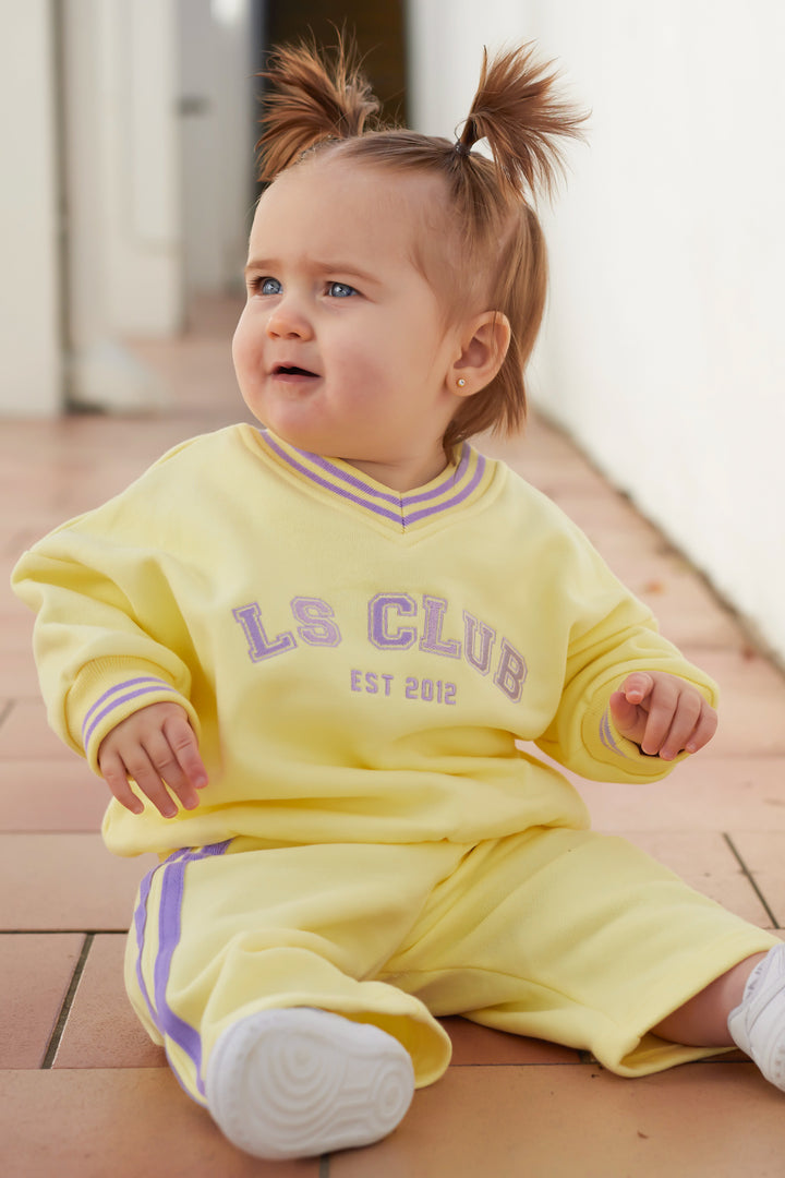 V Neck Logo Jumper - Yellow