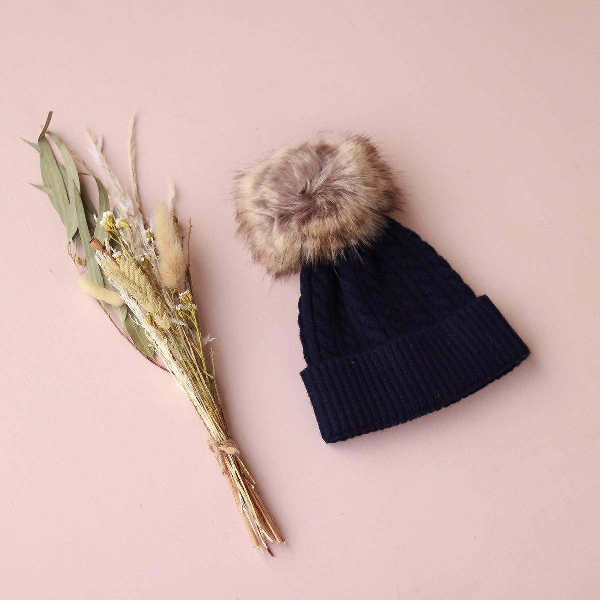 Cable Knit Beanie - Navy