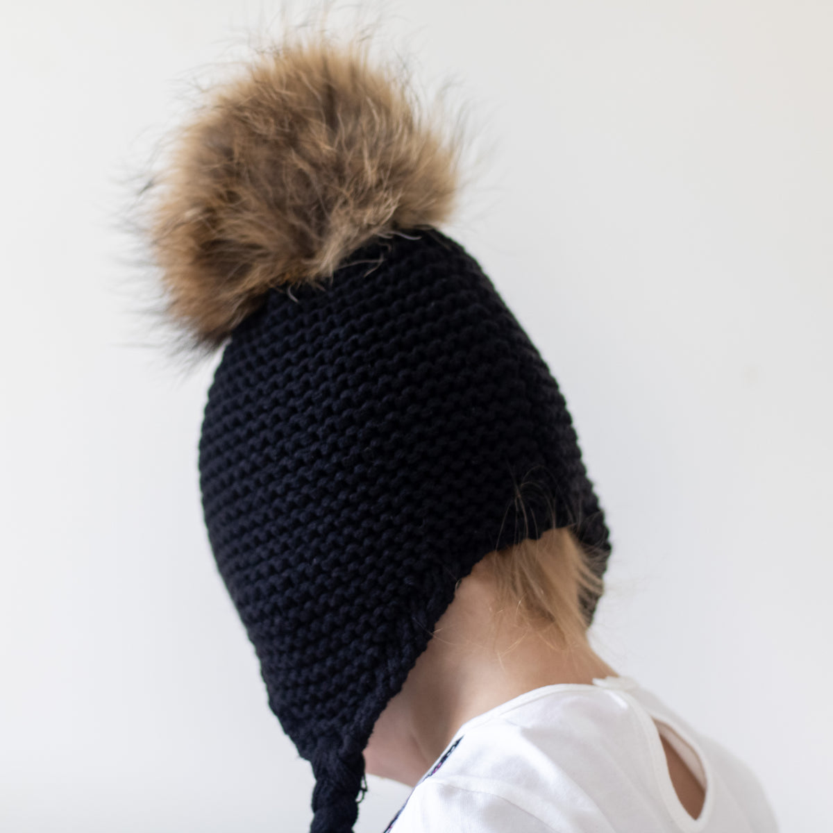 Pom Pom Beanie - Black