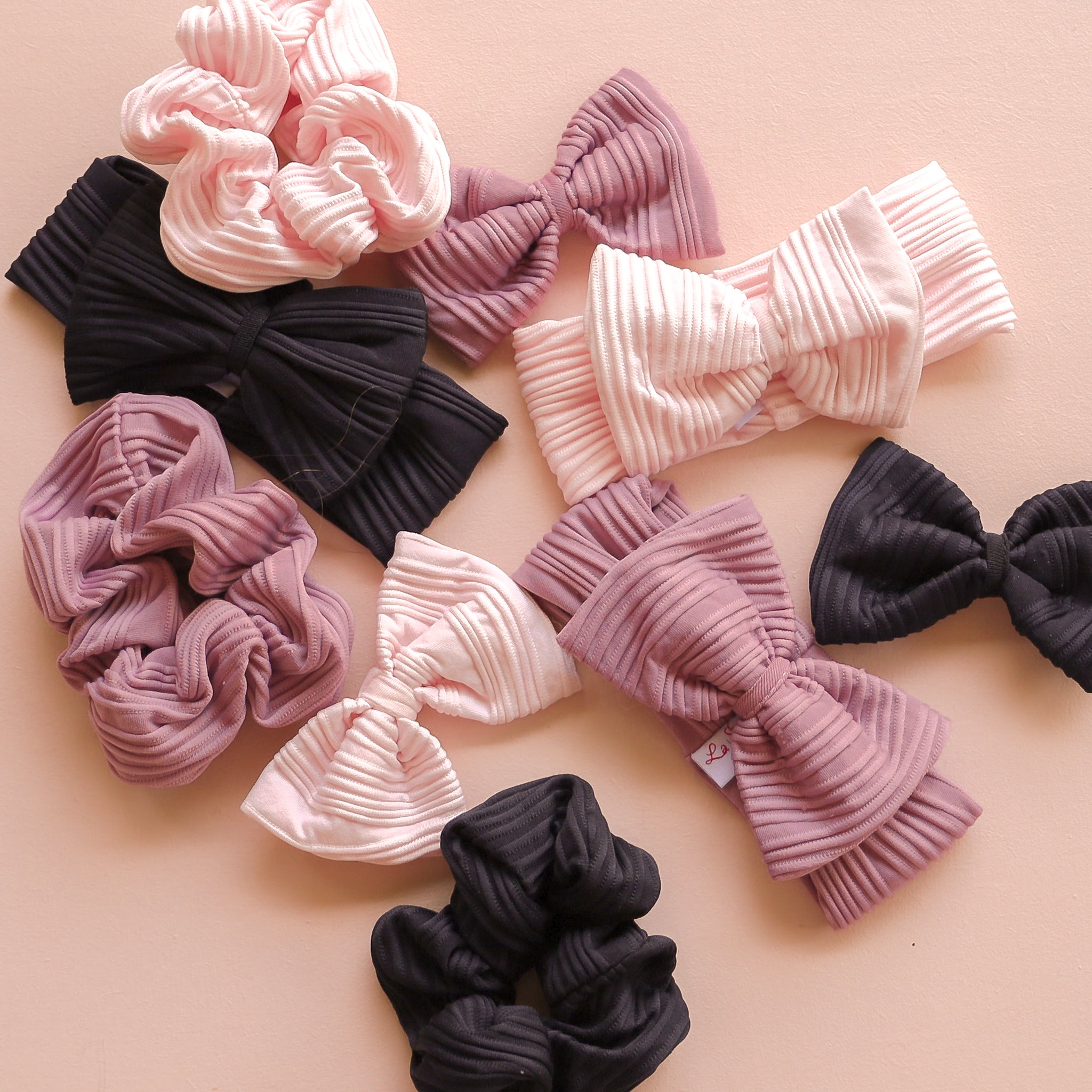 Ribbed Scrunchie - Baby Pink