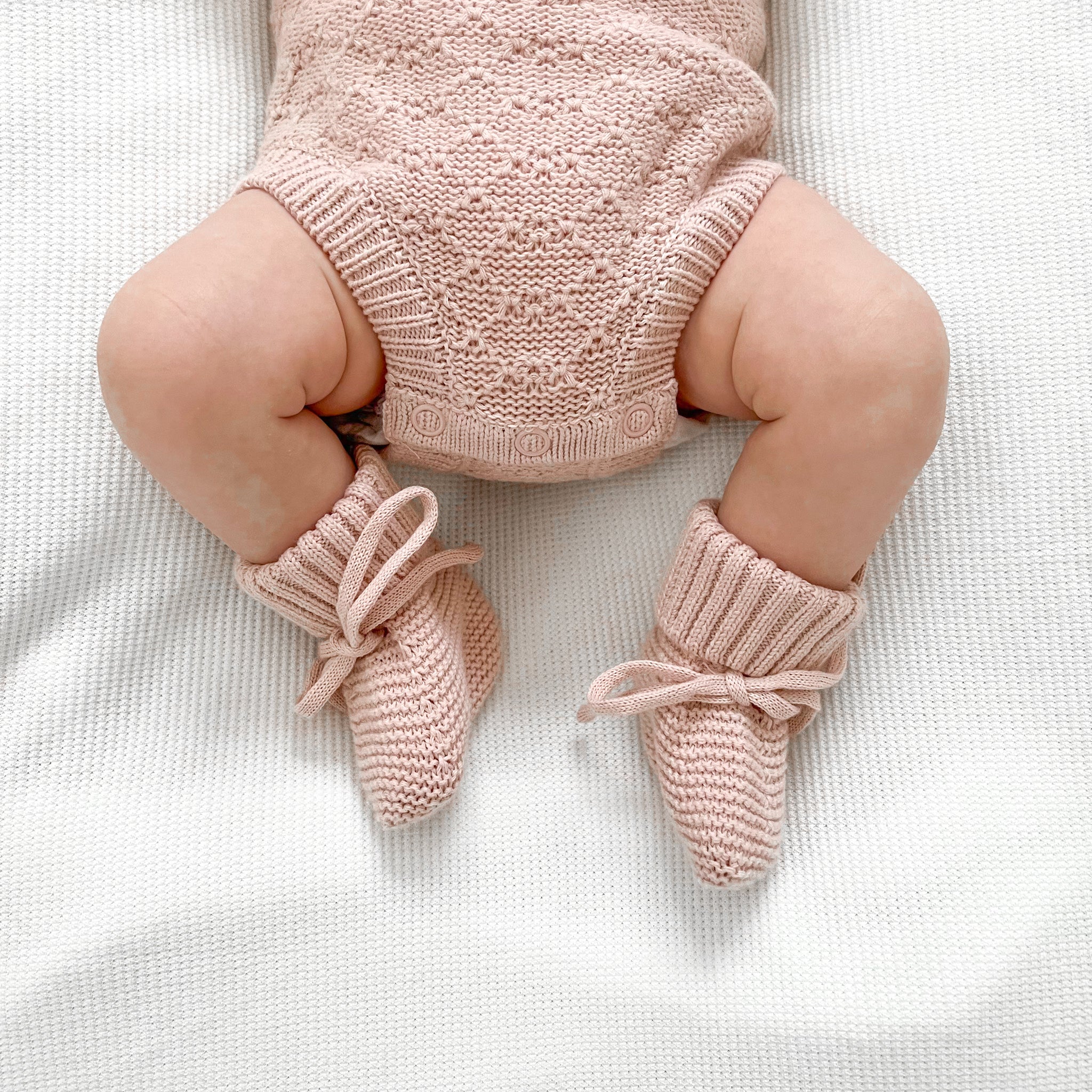 Knitted Booties - Rose Quartz